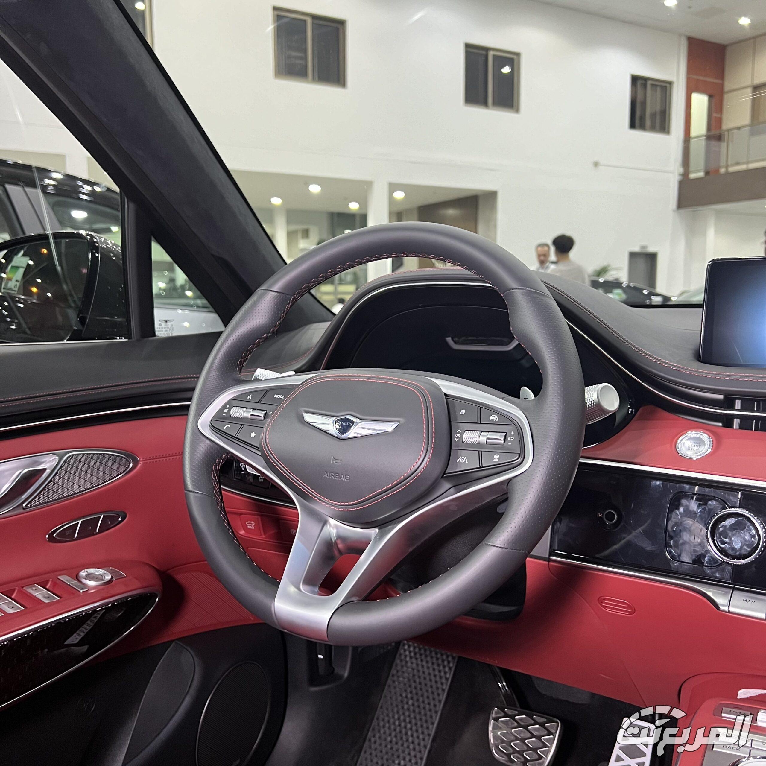 جينيسيس GV70 2026 الوعلان: SUV فاخرة بتقنيات متقدمة وأداء قوي في السعودية جينيسيس GV70 2026 الوعلان 17