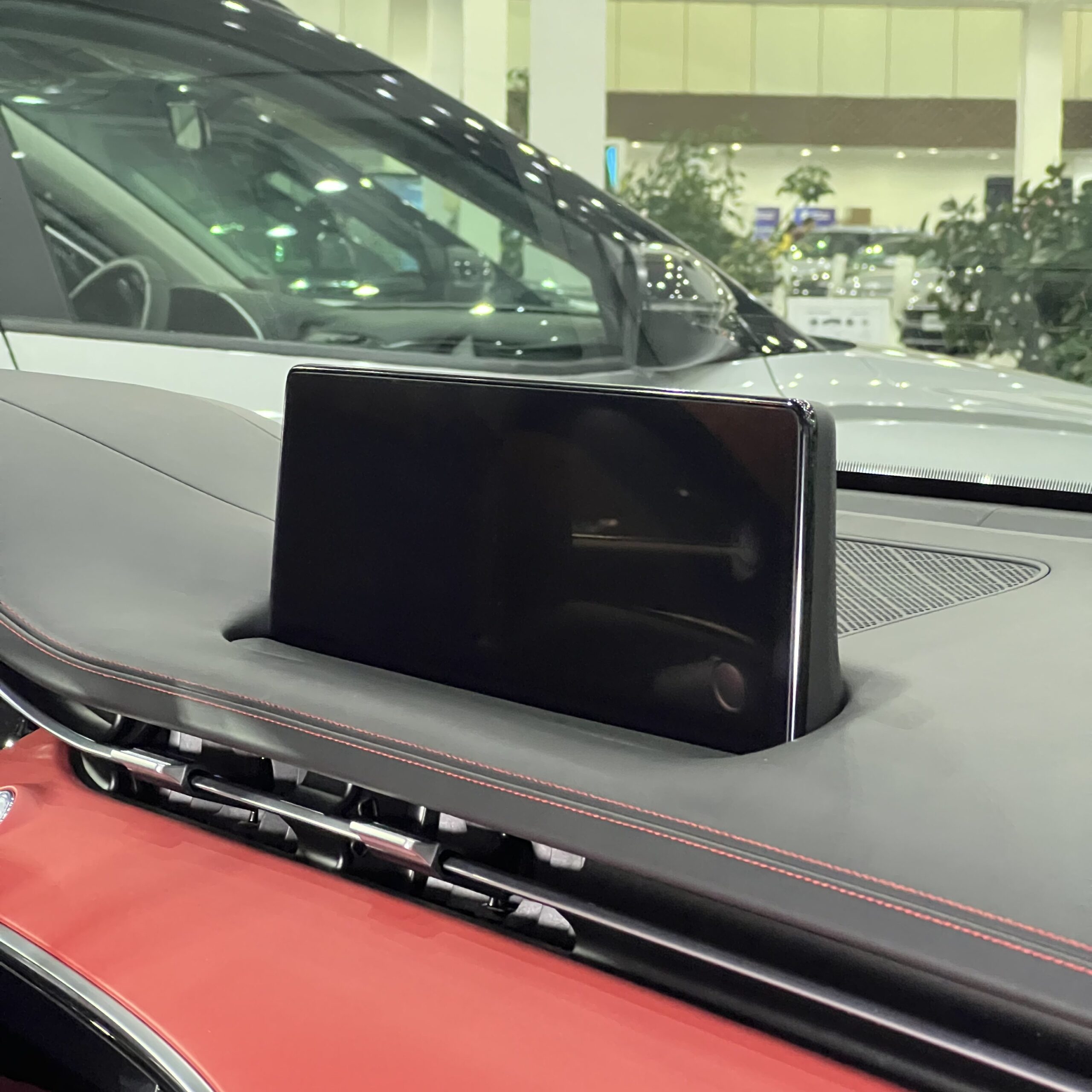 جينيسيس GV70 2026 الوعلان: SUV فاخرة بتقنيات متقدمة وأداء قوي في السعودية جينيسيس GV70 2026 الوعلان: SUV فاخرة بتقنيات متقدمة وأداء قوي في السعودية 1