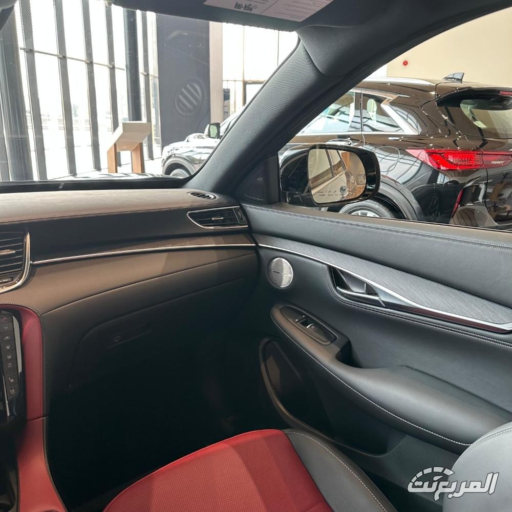 مواصفات انفينيتي QX55 2026: كوبيه فاخرة بتصميم جريء وتقنيات حديثة مواصفات انفينيتي QX55 2026 9