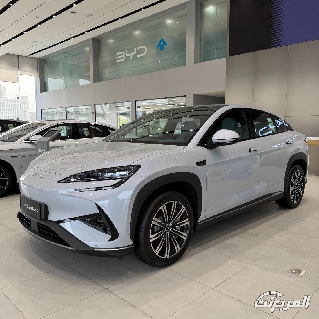 مواصفات بي واي دي سيلايون 7 2026: تصميم مستقبلي وتقنيات كهربائية متقدمة مواصفات بي واي دي سيلايون 7 2026 18