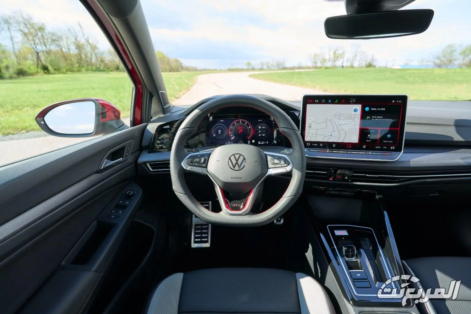 مواصفات فولكس واجن جولف GTI 2026: أداء رياضي وتقنيات متطورة مواصفات فولكس واجن جولف GTI 2026 13