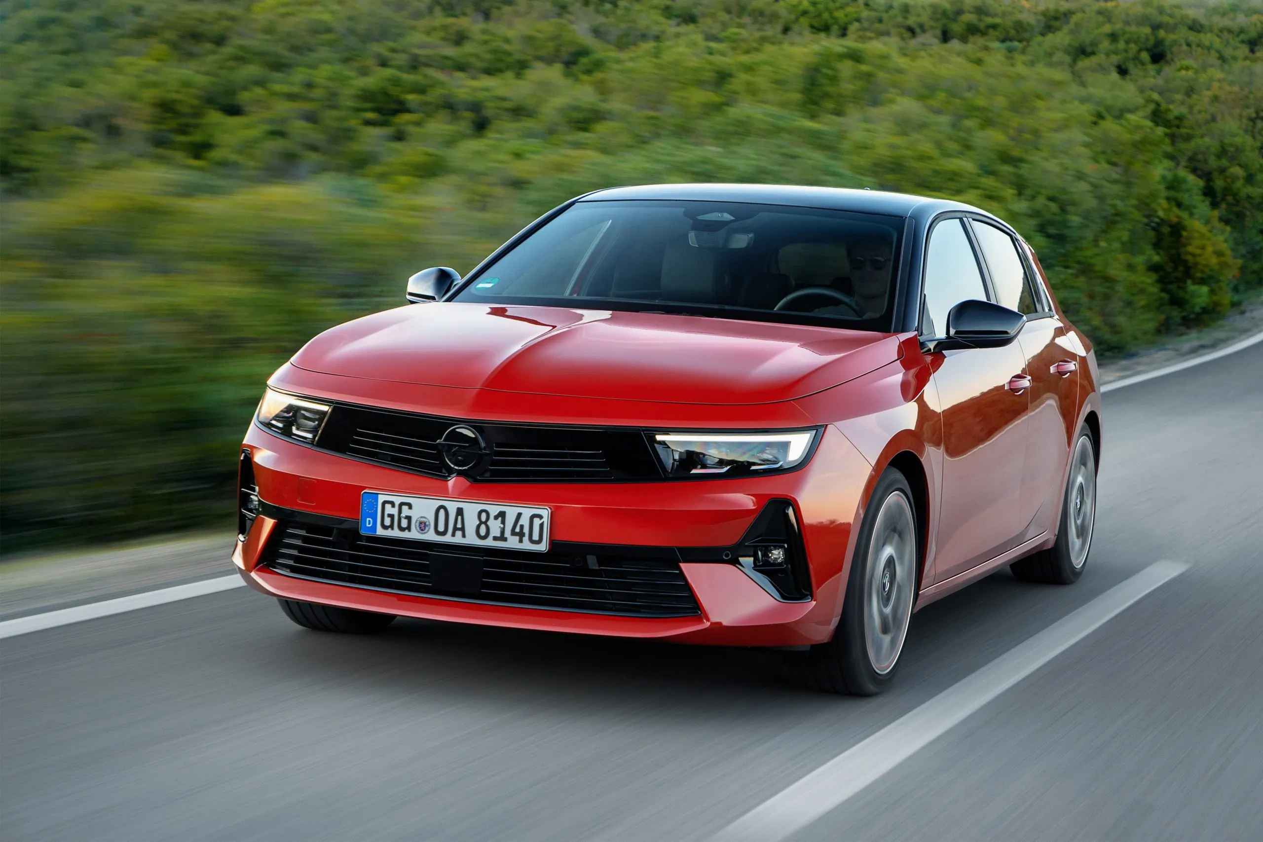أسرار أسماء السيارات: حكايات خفية وراء أشهر الأيقونات العالمية Opel Astra