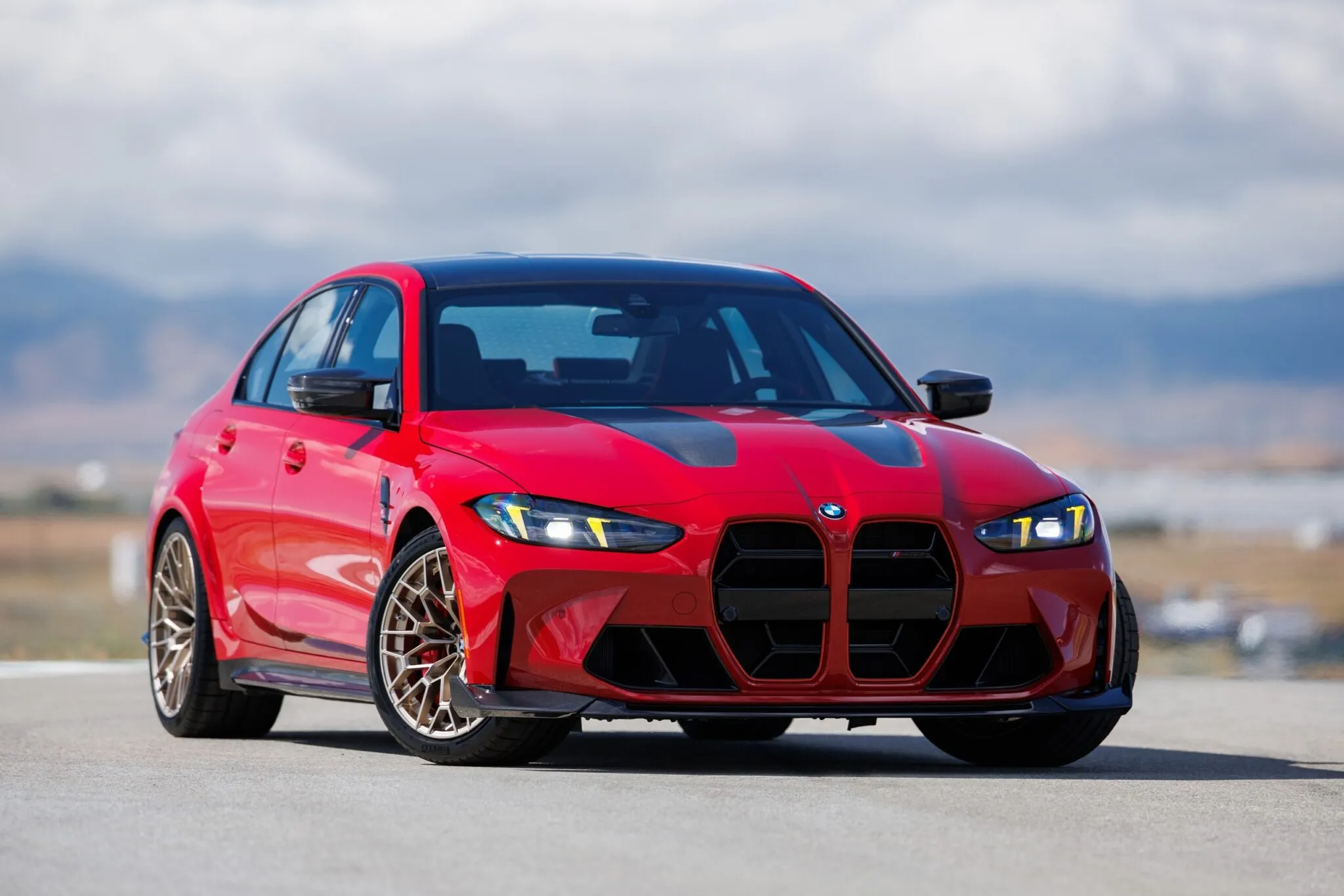 بي ام دبليو تودع M3 الجيل الحالي بإصدار نهائي لعشاق الأداء والناقل اليدوي بي ام دبليو تودع M3 الجيل الحالي بإصدار نهائي لعشاق الأداء والناقل اليدوي 18