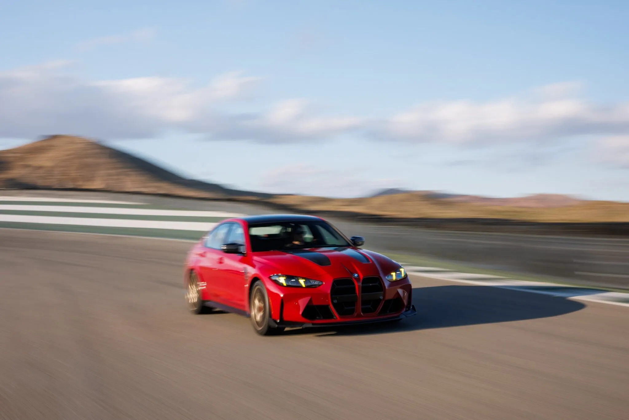 بي ام دبليو تودع M3 الجيل الحالي بإصدار نهائي لعشاق الأداء والناقل اليدوي بي ام دبليو تودع M3 الجيل الحالي بإصدار نهائي لعشاق الأداء والناقل اليدوي 6