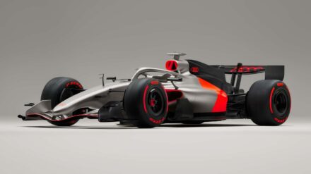 فورمولا 1 تعلن عن عودة محركات V8 أخيراً بعد أعوام من محركات V6 هايبرد الثقيلة
