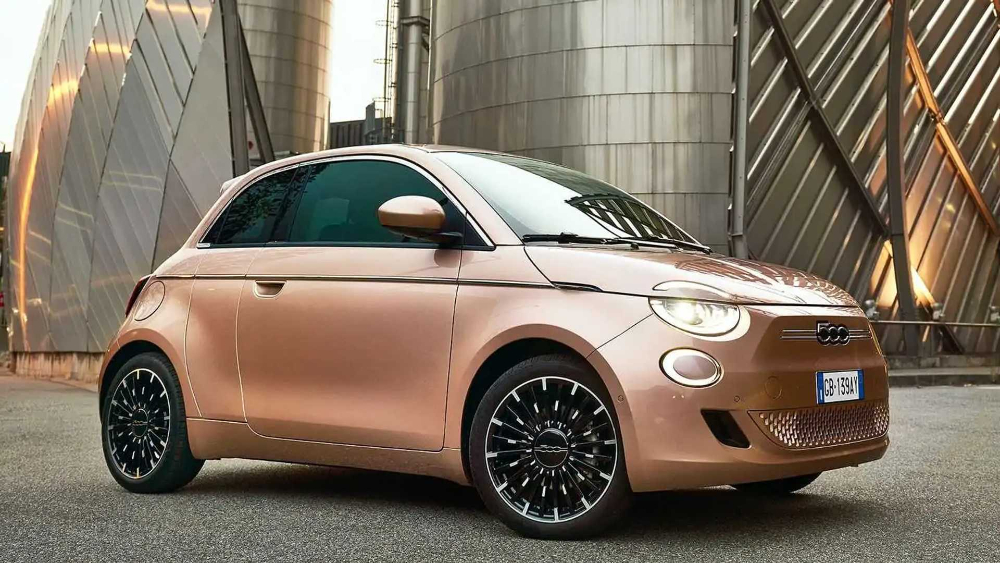 فيات-500e-المربع-نت-2-6