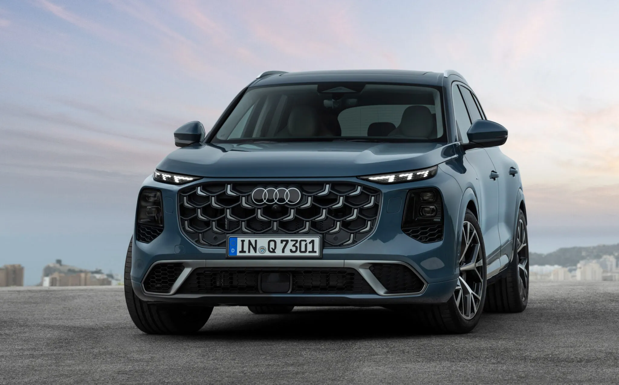 اودي Q7 2027 الجيل الجديد كلياً ينطلق رسمياً بتصميم أقوى وتقنيات مبتكرة اودي Q7 2027 الجيل الجديد كلياً ينطلق رسمياً بتصميم أقوى وتقنيات مبتكرة 8