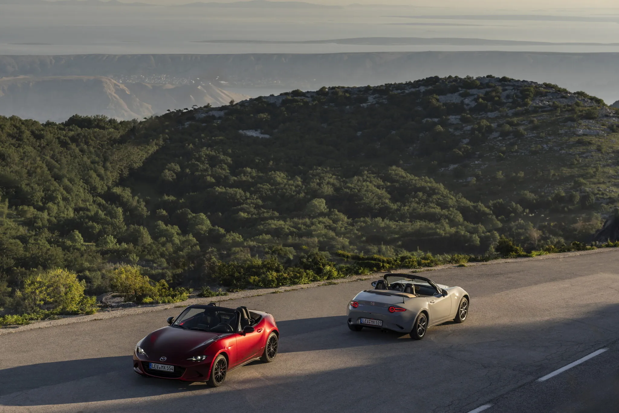 مازدا تحدث MX-5 مياتا موديل 2027 بإصدار خاص وقوة أكبر 6