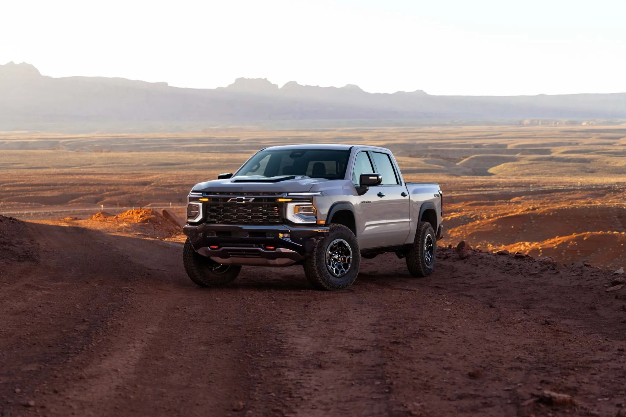 كاديلاك تتراجع عن خططها الكهربائية وتستعد لإطلاق جيل جديد من XT5 بمحركات البنزين كاديلاك تتراجع عن خططها الكهربائية وتستعد لإطلاق جيل جديد من XT5 بمحركات البنزين 9