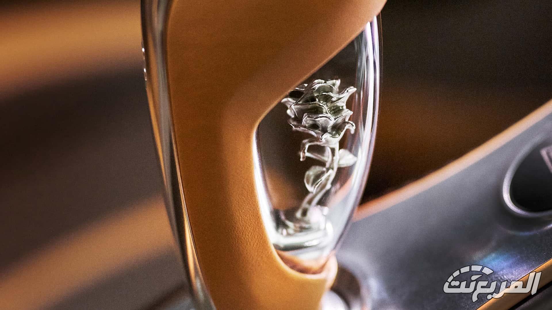 بوجاتي ميسترال تحصل على نسخة فريدة مستوحاة من الأدب الفرنسي 14