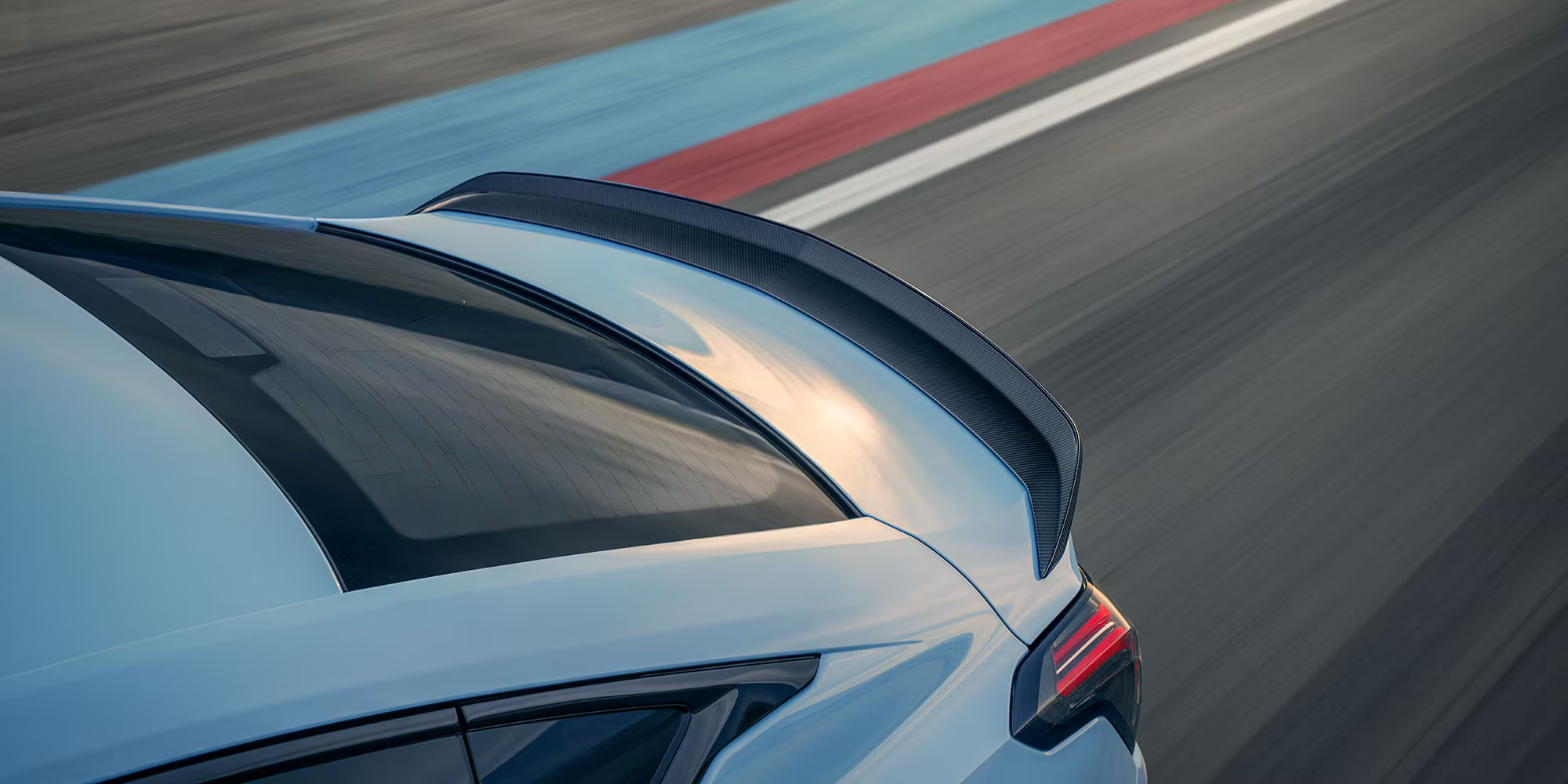 كاديلاك-ct5-v-المربع-نت-20-2