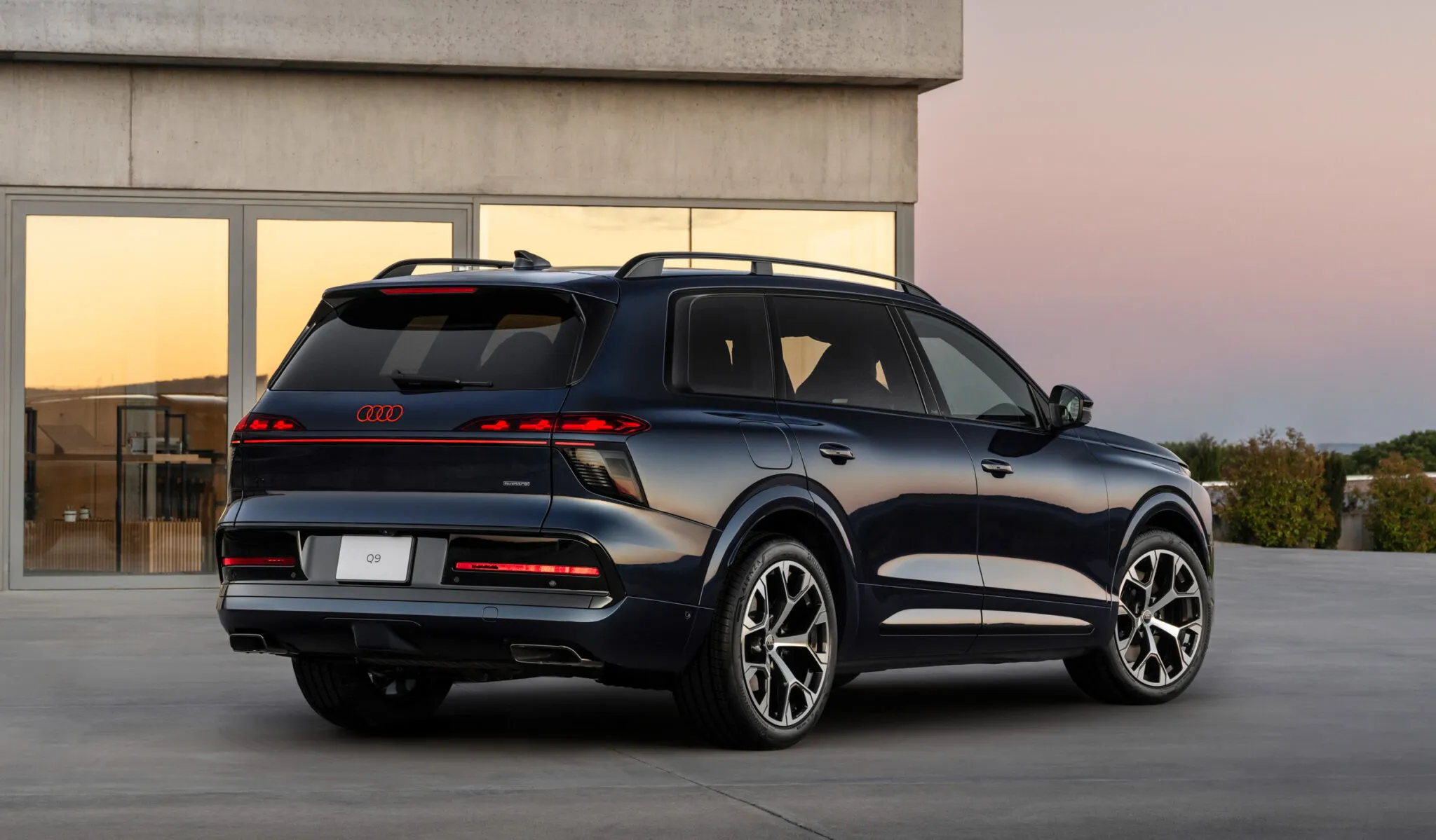 أودي Q9 2027 الجديدة تنطلق رسمياً.. أكبر SUV في تاريخ العلامة لمنافسة بي ام دبليو X7 ومرسيدس GLS 2