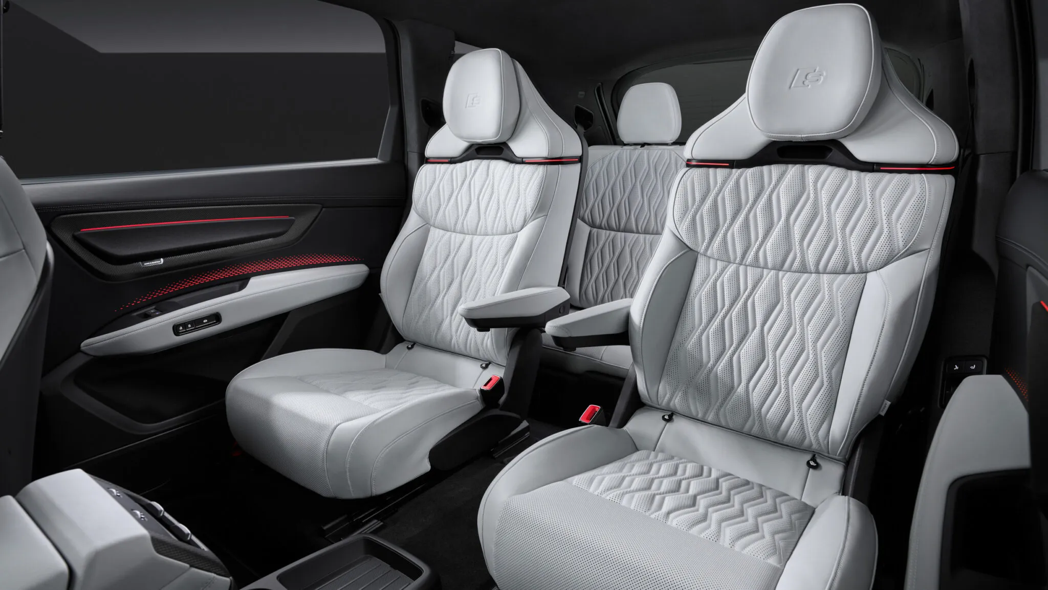 أودي Q9 2027 الجديدة تنطلق رسمياً.. أكبر SUV في تاريخ العلامة لمنافسة بي ام دبليو X7 ومرسيدس GLS 26