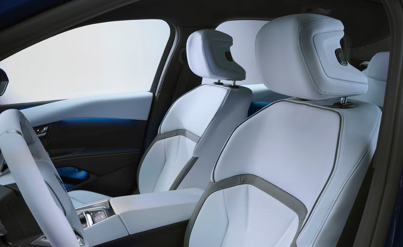 بي-ام-دابليو-i3-sedan-المربع-نت-34