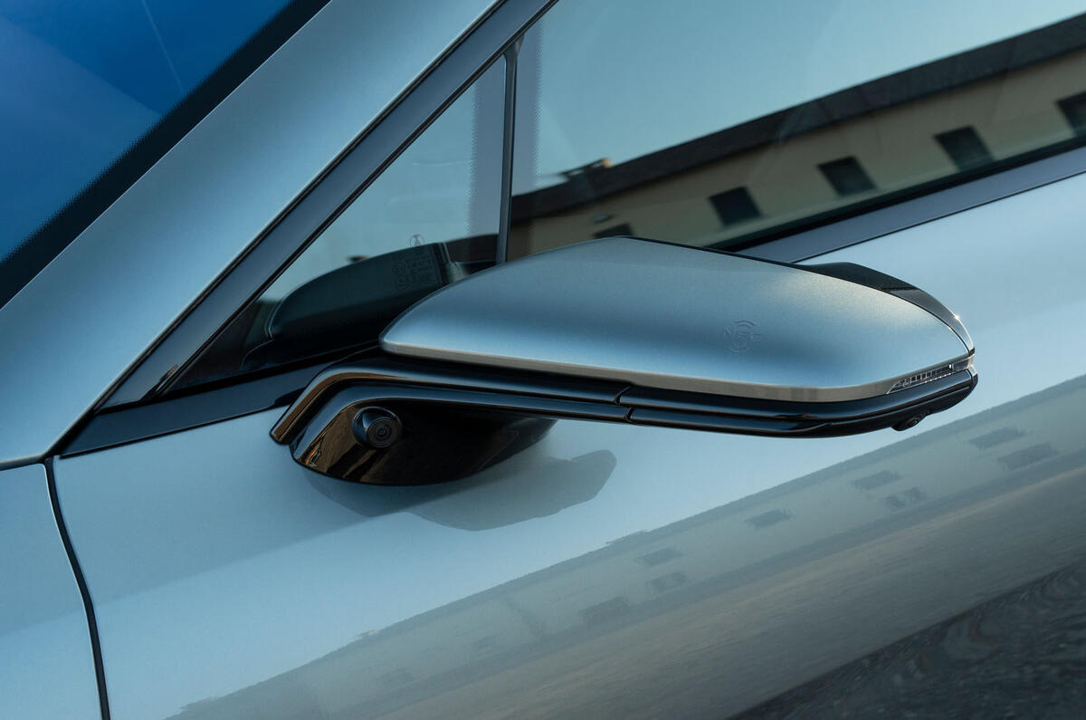 دينزا-z9gt-المربع-نت-1