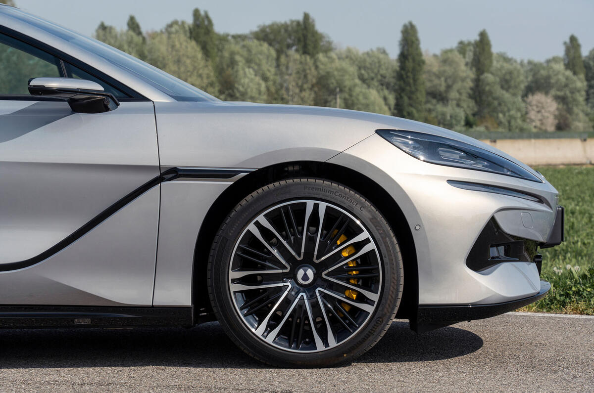 دينزا-z9gt-المربع-نت-6