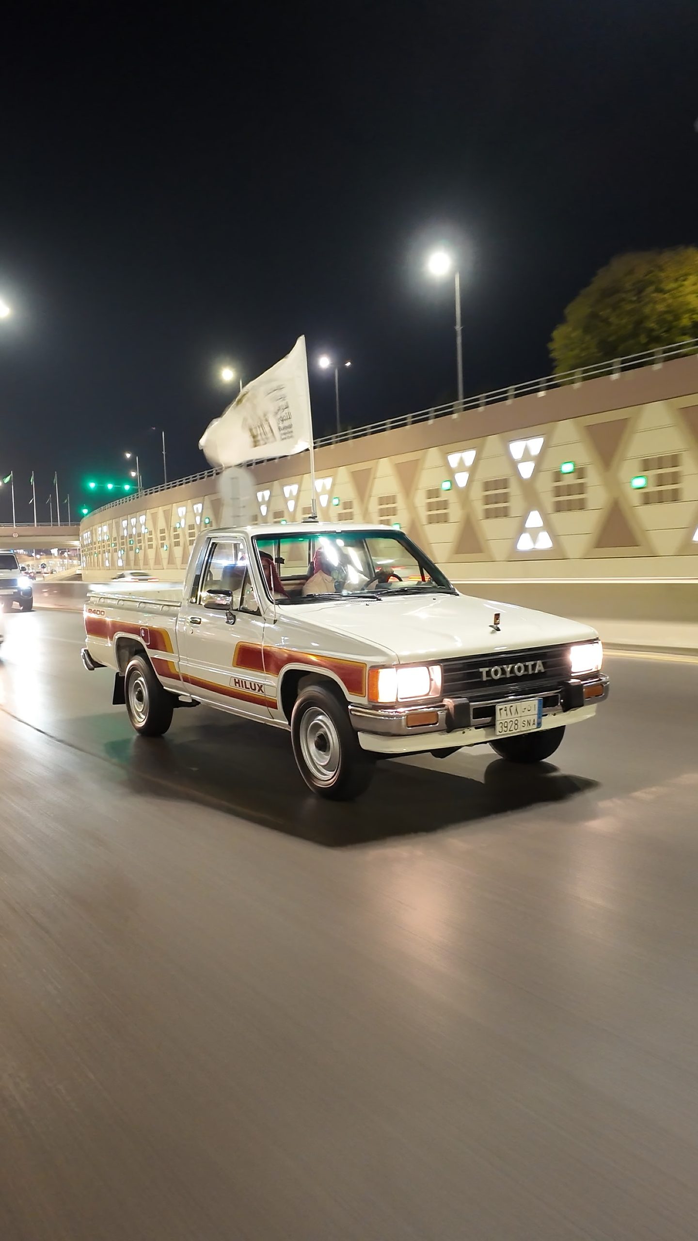 عبداللطيف جميل في كرنفال بريدة للتمور 2026... تجارب قيادة وعروض حصرية على طرازات تويوتا! عبداللطيف جميل في كرنفال بريدة للتمور 2026... تجارب قيادة وعروض حصرية على طرازات تويوتا! 7