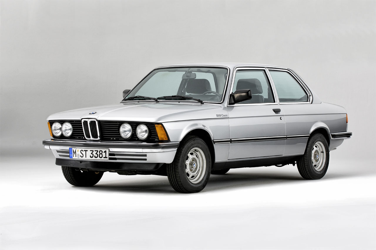 حكاية BMW الفئة الثالثة.. 7 أجيال في 50 عامًا صنعت أيقونة قبل ظهور الجيل الثامن 2