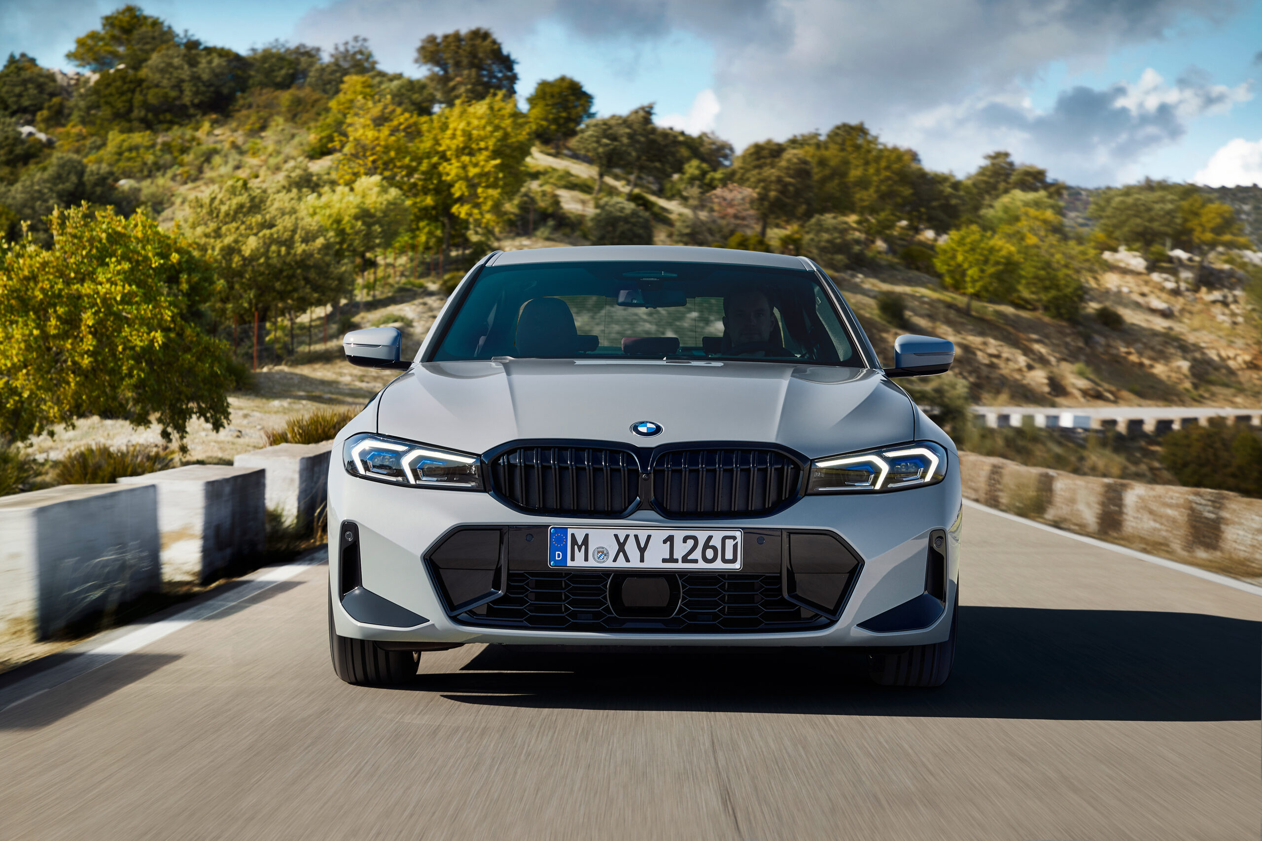حكاية BMW الفئة الثالثة.. 7 أجيال في 50 عامًا صنعت أيقونة قبل ظهور الجيل الثامن 39