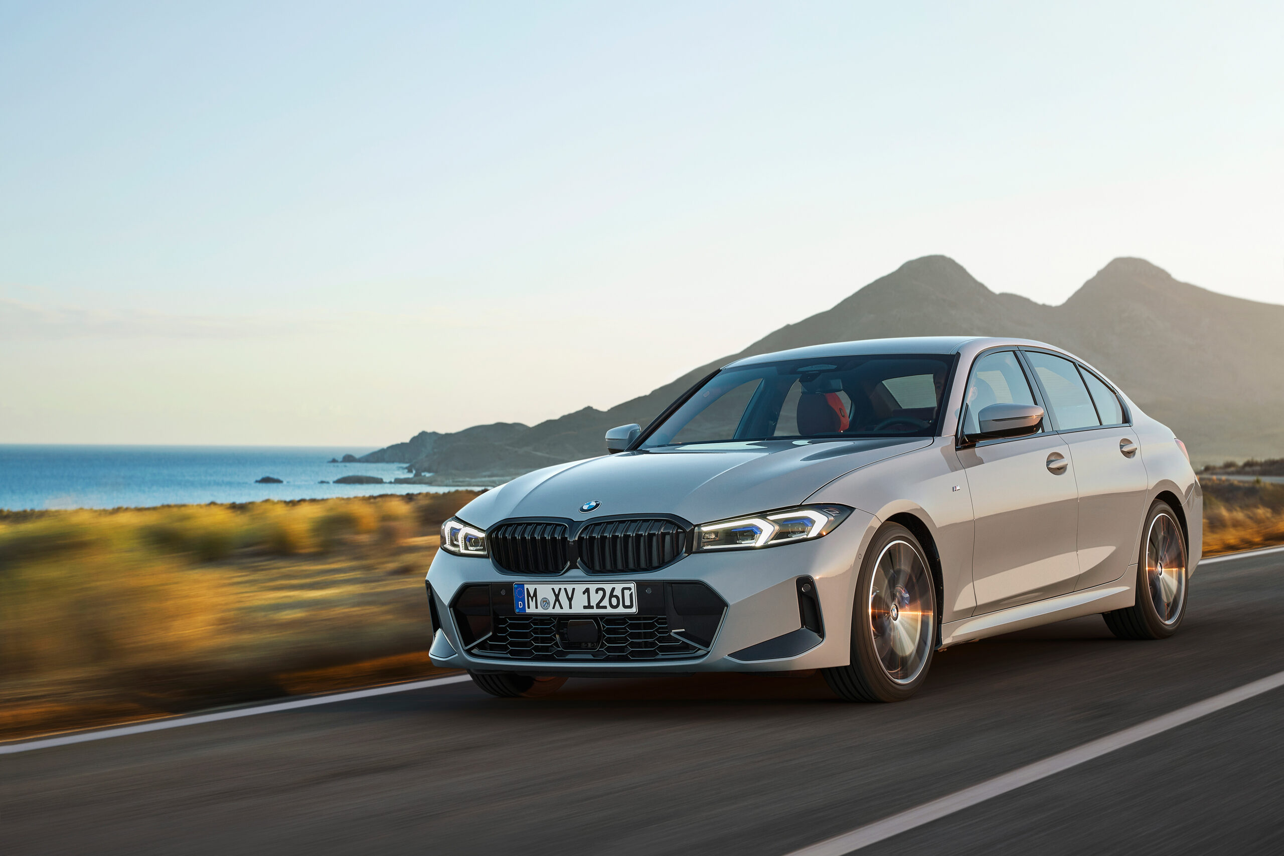 حكاية BMW الفئة الثالثة.. 7 أجيال في 50 عامًا صنعت أيقونة قبل ظهور الجيل الثامن 41