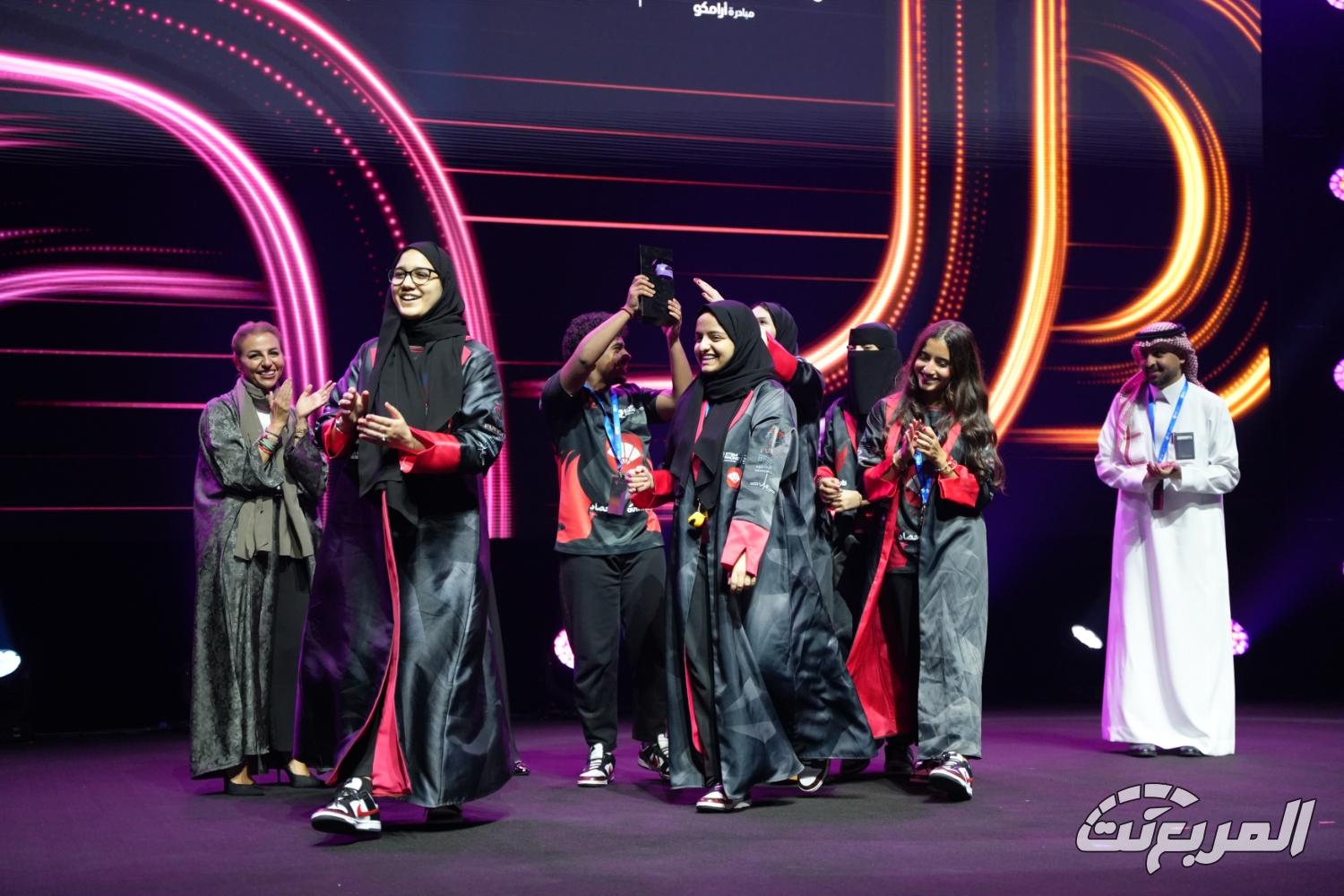 من مدارس المملكة إلى قمة العالم.. السعودية تُتوج بطلاً لنهائيات سباق أرامكو STEM Racing 2026 من مدارس المملكة إلى قمة العالم.. السعودية تُتوج بطلاً لنهائيات سباق أرامكو STEM Racing 2026 3