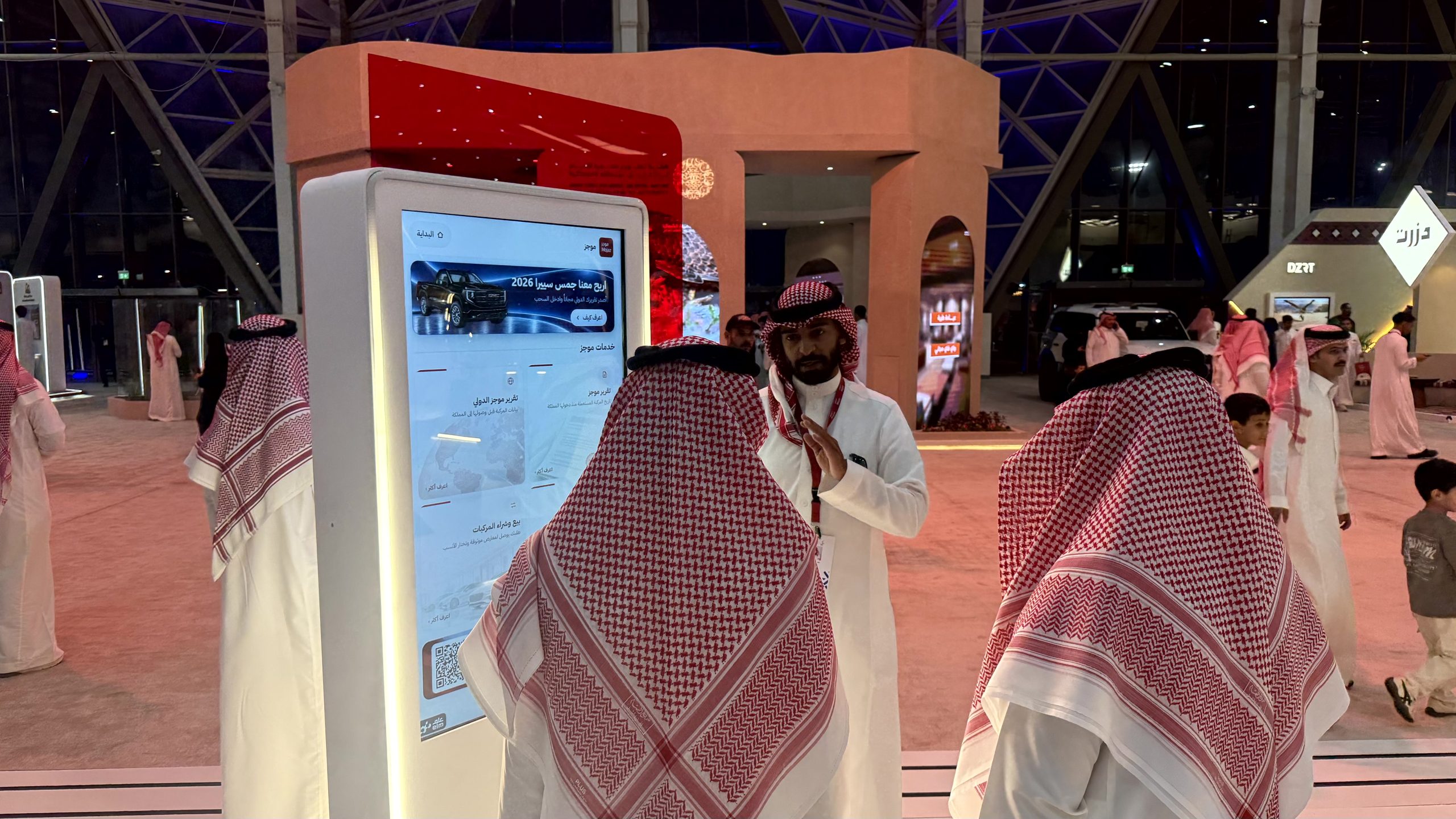 تغطية جناح موجز بمعرض الصقور 2026… إطلاق تقرير موجز الدولي والسحب على جمس سييرا تغطية جناح موجز بمعرض الصقور 2026… إطلاق تقرير موجز الدولي والسحب على جمس سييرا 6