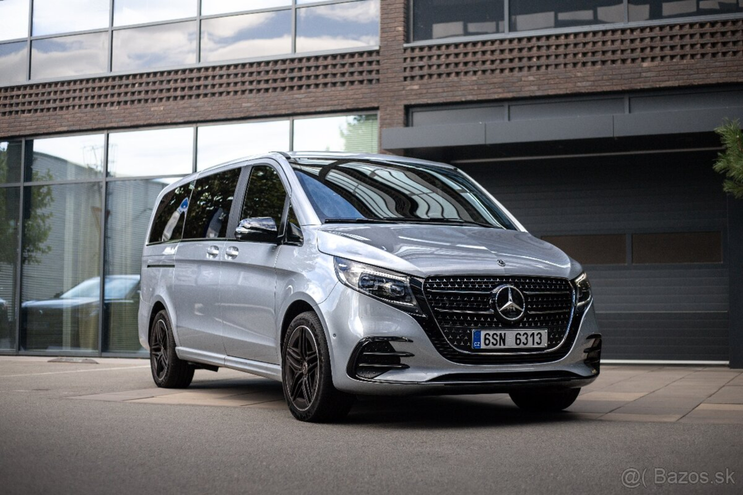 مرسيدس-v-class-المربع-نت-21