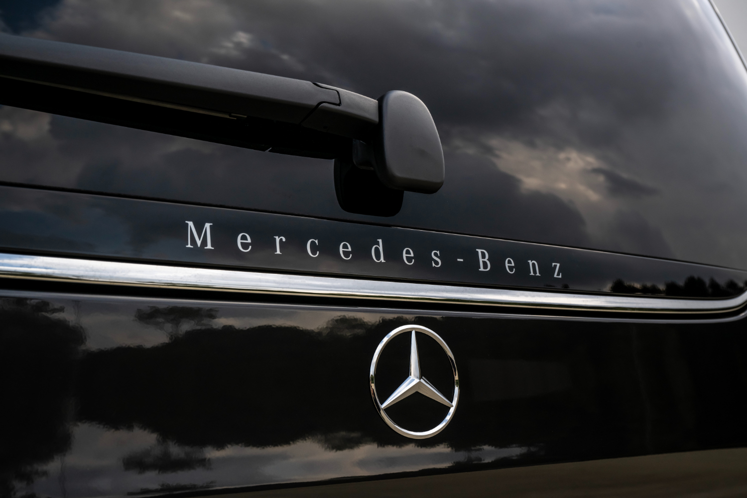 مرسيدس-v-class-المربع-نت-50