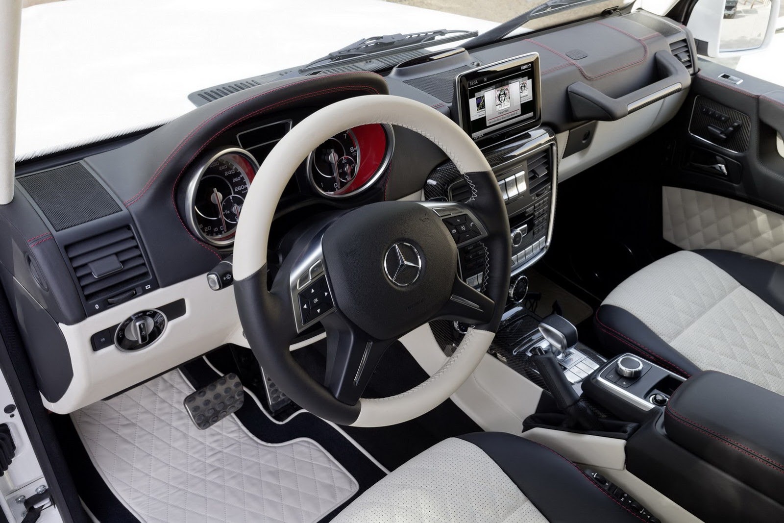 شاهد بالفيديو الصور تقرير عن Mercedes-Benz-G63-AMG-6x6-542.jpg
