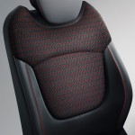 رينو وهيلي هانسن تعلن إطلاق إصدار نسخة محدودة من رينو كابتور الجديدة Renault Captur رينو وهيلي هانسن تعلن إطلاق إصدار نسخة محدودة من رينو كابتور الجديدة Renault Captur 2