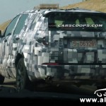 "صور تجسسية" للنموذج الأول للسيارة القادمة لاند روفر ديسكفري الرياضية "صور تجسسية" للنموذج الأول للسيارة القادمة لاند روفر ديسكفري الرياضية 3