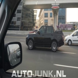 “بالصور”رنج روفر 2014 مكشوفة هي الأولى والوحيدة في العالم تتجول في دبي