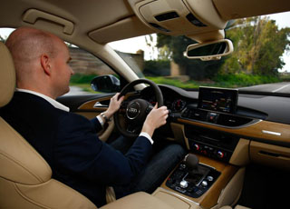 “مهم” بعض التمارين الرياضية وأنت تقود السيارة لتحافظ على لياقة السائق