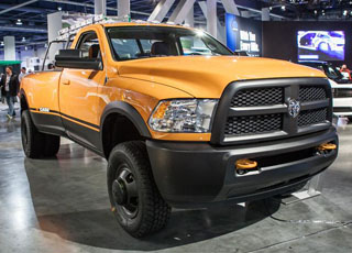أفضل الشاحنات وسيارات الطرق الوعرة من معرض “سيما 2013 للسيارات” SEMA Show