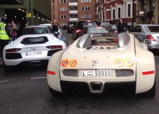 “فيديو” موظف خدمة الاصطفاف في سوق دبي مول يفشل في توقيف بوجاتي فيرون