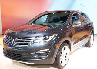 لينكولن 2015 ام كي سي تقدم نموذجها الجديد صور ومواصفات واسعار Lincoln MKC