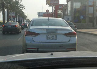 “حصرياً” التقاط صور هيونداي جينيسيس 2015 الجديدة كلياً وهي تسير في شوارع مدينة الخبر اليوم