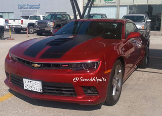 وصول اول كمارو 2014 بشكلها الجديد الى السعودية في مدينة الدمام “صور”