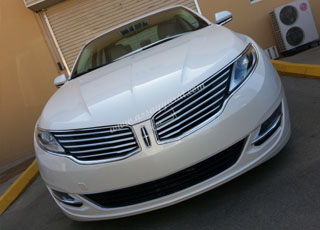 “بالصور” وصول لنكولن 2014 ام كي زد الجديدة كلياً إلى السعودية صور واسعار Lincoln MKZ