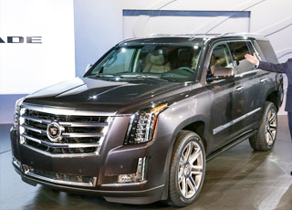 كاديلاك اسكاليد 2015 بالشكل الجديد كلياً صور ومواصفات واسعار Cadillac Escalade 2015