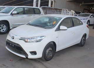 تويوتا يارس 2014 الجديدة كلياً صور واسعار ومواصفات Toyota Yaris 2014