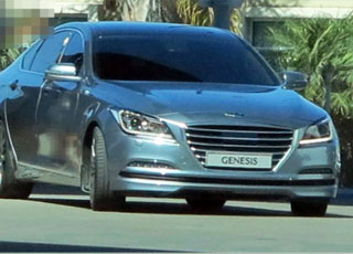 هيونداي جينيسيس 2014 تظهر اخيراً بشكلها الجديد كلياً “صور” Hyundai Genesis 2014