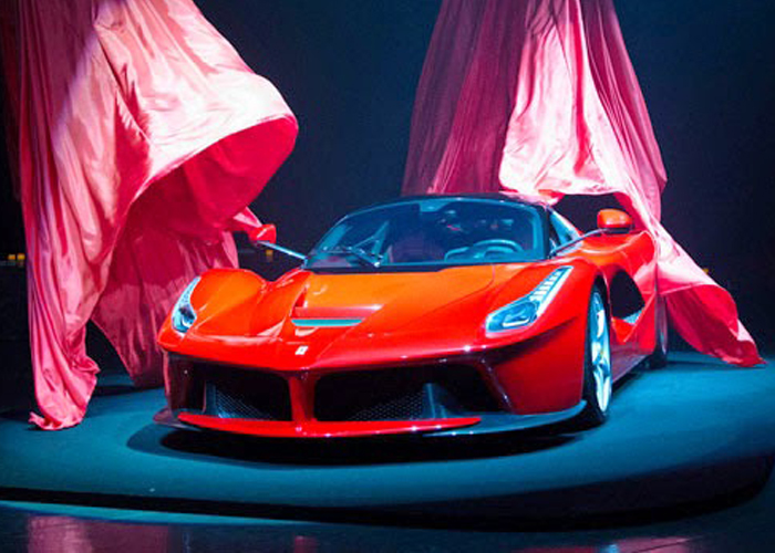 فيراري لافيراري سبايدر 2015 الجديدة وفيراري FFX الشهيرة ستظهران العام القادم Ferrari 2015