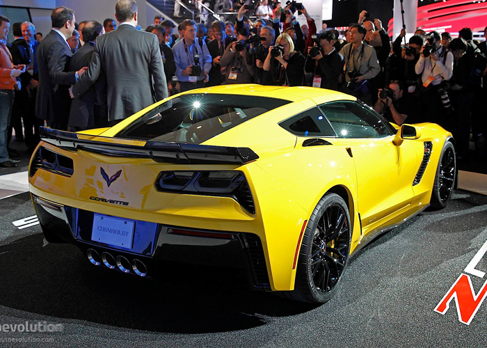 جنرال موتورز تكشف عن كورفيت Z06 2015 الجديدة القادمة “مواصفات وصور” Corvette Z06