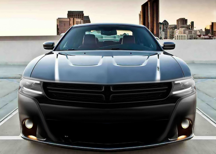 “مقارنة” دودج تشارجر اس ار تي هيلكات 2015 Vs بي ام دبليو M5 ذو 560 حصاناً