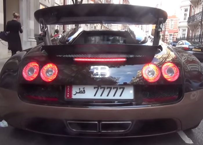 “فيديو”: نسخة نادرة من بوجاتي فيرون قطرية تشعل شوارع مدينة لندن