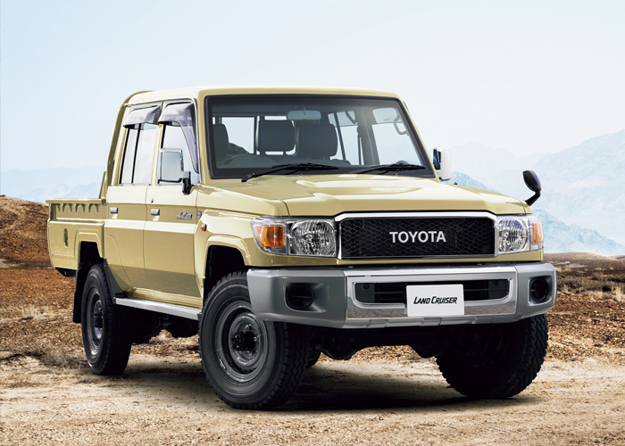 تويوتا تعيد تصنيع سيارتها لاندكروز 70 2015 “شاص” الإصدار الأصلي لمدة عام في اليابان