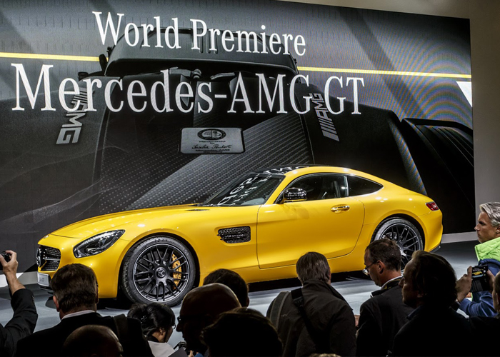 مرسيدس جي تي Mercedes AMG GT 2015 الجديدة كلياً "صور ومواصفات وفيديو" 3