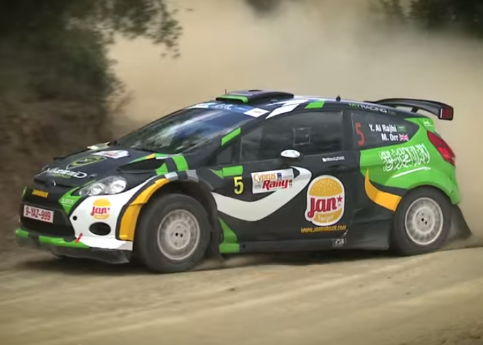 “بالصور والفيديو” شاهد قفزة يزيد الراجحي في رالي قبرص تبهر الأوروبيين والحضور