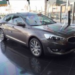 كيا كادينزا 2015 بالتطويرات الجديدة تصل وكالة الجبر "صور واسعار ومواصفات" Kia Cadenza 1